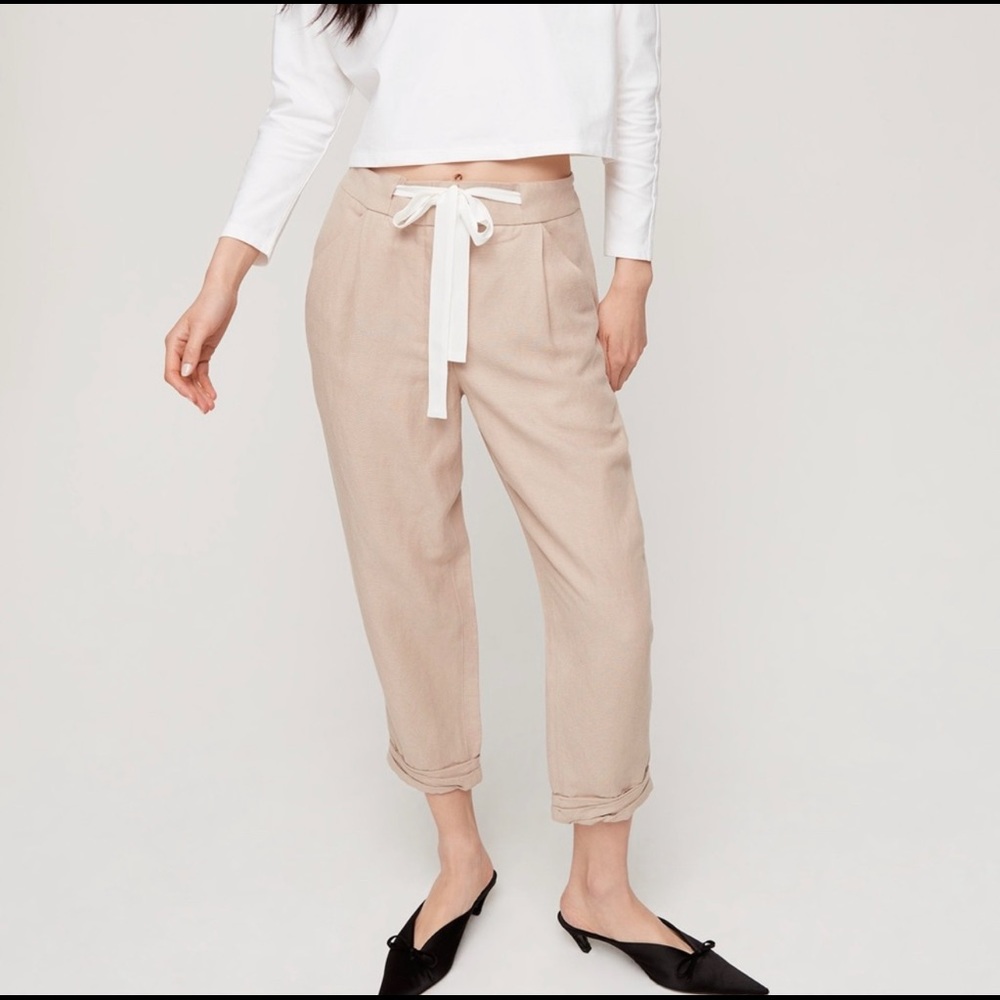 Aritzia Wilfred linen-blend cropped pants